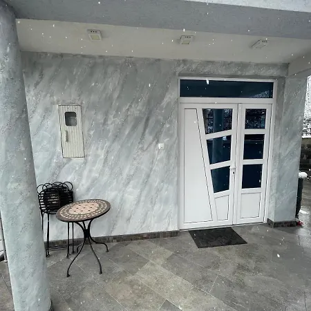 Brod Apartment *